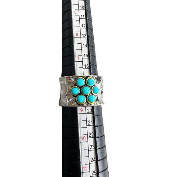 Hammered Sterling Silver Turquoise Flower Ring - Picture 4 of 6